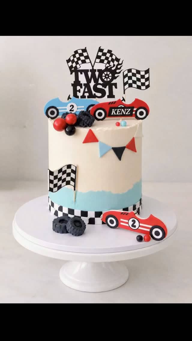 Two Fast racing cake