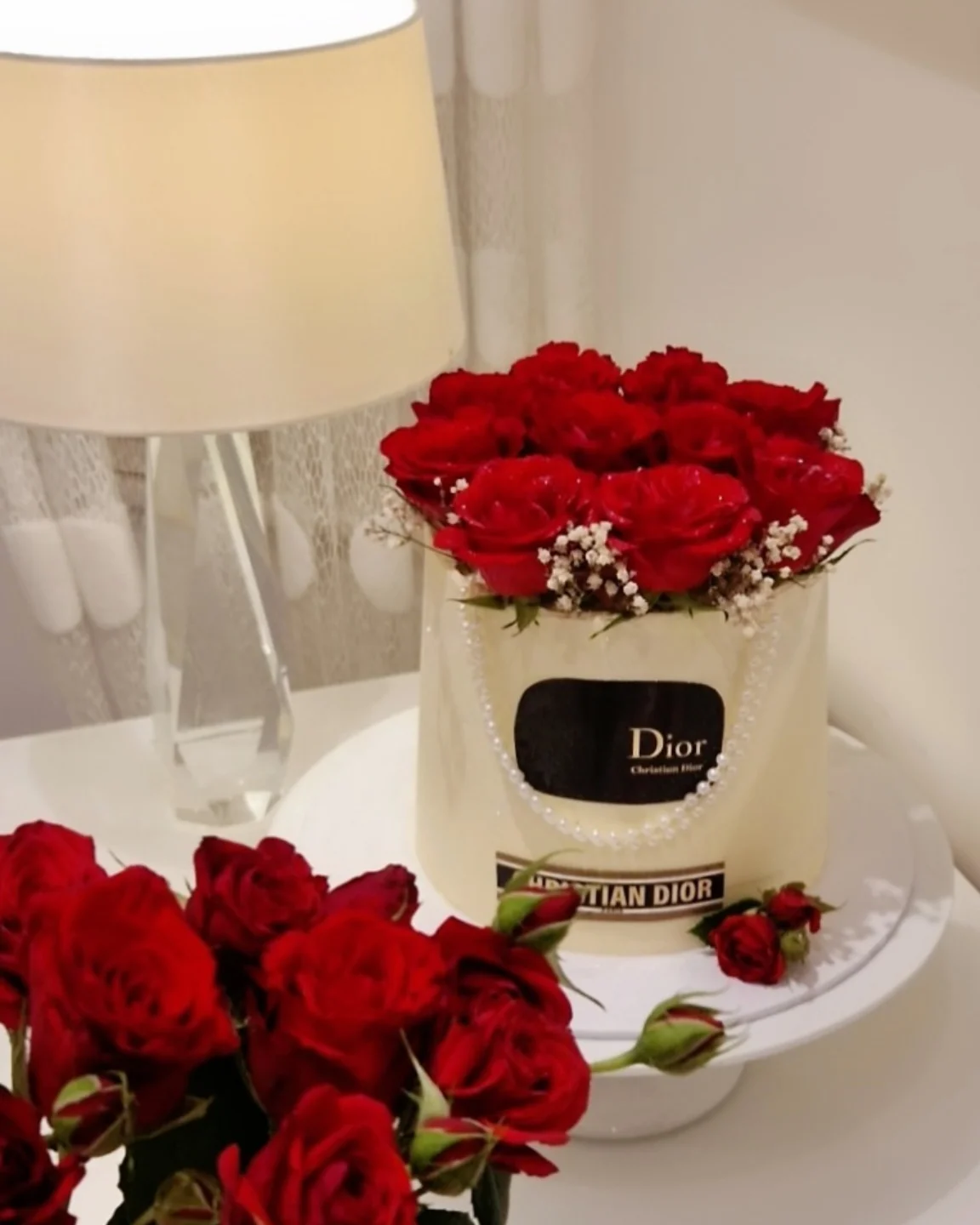 Rose box cake